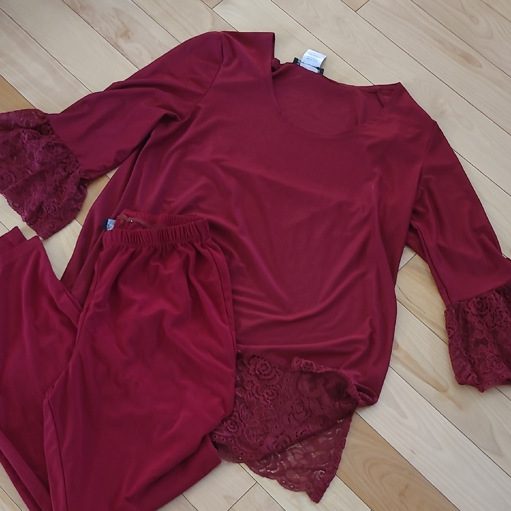 Elegant Burgundy Lace Trim Sleepwear Set By Slinky Brand